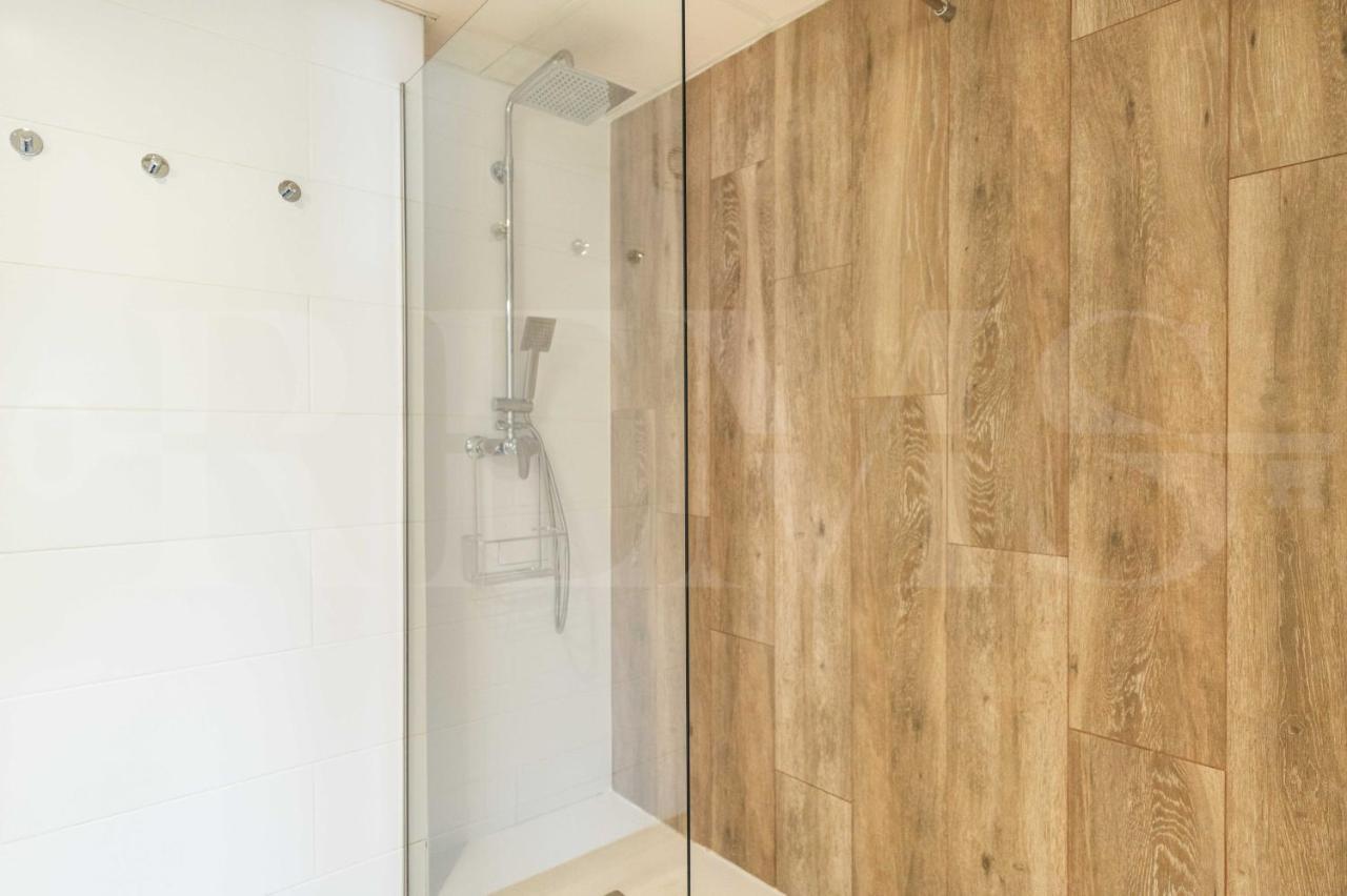 Spacious Apartment Next To Plaza De La Merced By Rems Malaga Exterior photo