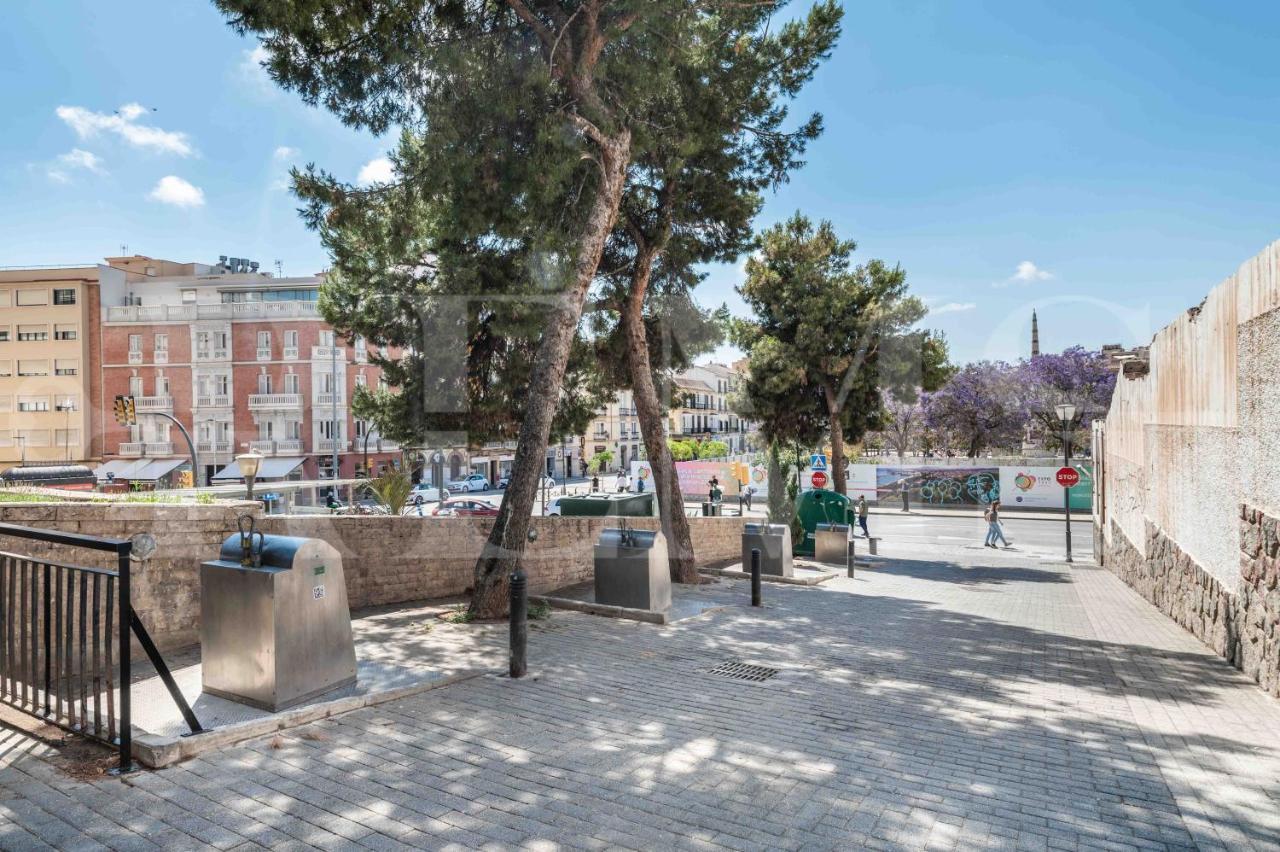Spacious Apartment Next To Plaza De La Merced By Rems Malaga Exterior photo